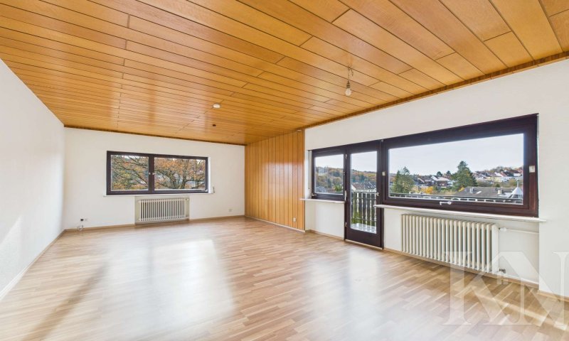 Großzügige 4-Zimmer-Mietwohnung mit Balkon und Weitblick in Völklingen-Ludweiler!