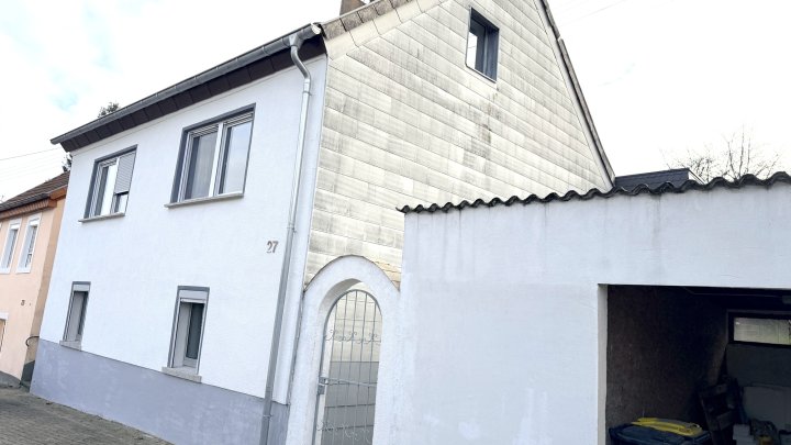 Gemütliches Einfamilienhaus mit kleinem Garten in zentraler Lage von Quierschied