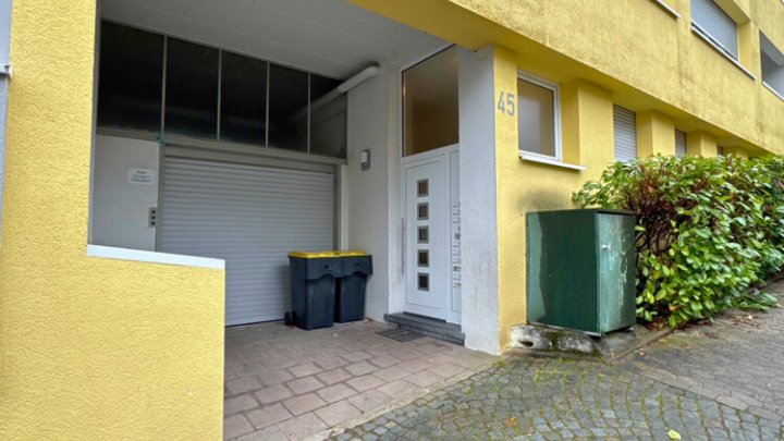 Gepflegte 3-ZKB-Wohnung im 1.OG mit Balkon + Loggia in ruhiger stadtnaher Lage