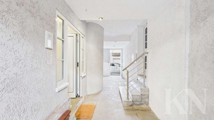 kleines Architekten Haus zur Miete mit Garten und Terrasse – ideal für Singles