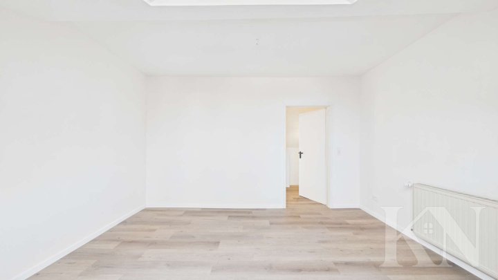 kleines Architekten Haus zur Miete mit Garten und Terrasse – ideal für Singles