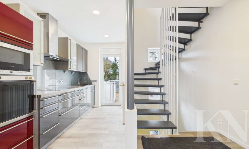 kleines Architekten Haus zur Miete mit Garten und Terrasse – ideal für Singles