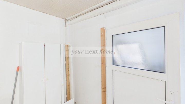 Wohnhaus mit 3 Wohnungen zu verkaufen. Der Preis ist heiß !!!