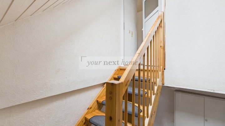 Wohnhaus mit 3 Wohnungen zu verkaufen. Der Preis ist heiß !!!