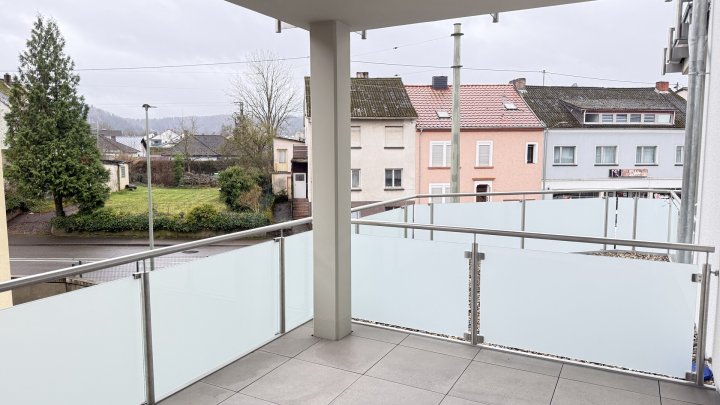 Neubau-Erstbezug: Stilvolle Wohnung mit großzügigem Grundriss und gehobener Ausstattung zu vermieten