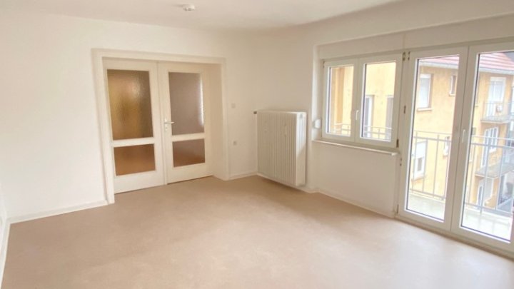 Gepflegte 3 ZKB mit Balkon in Stadennähe