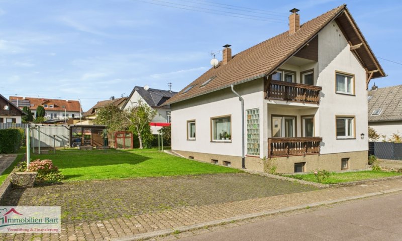 ZWEIFAMILIENHAUS IN TOP LAGE VON ORSCHOLZ