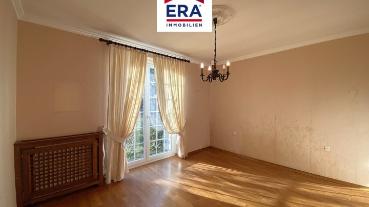 KEINE VERMITTLUNGSGEBÜHREN ! FREISTEHENDES EINFAMILIENHAUS IN SARREGUEMINES/FR, NÄHE SB