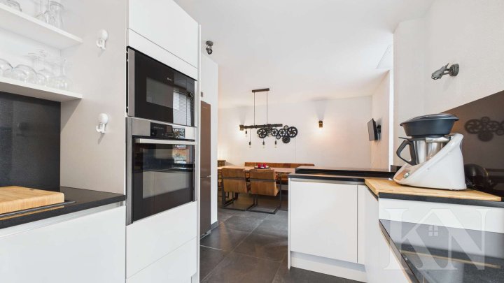 Platz, Potenzial & perfekte Lage – Doppelhaushälfte im Herzen von St. Arnual!