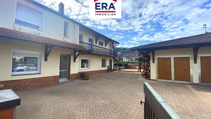 KEINE VERMITTLUNGSGEBÜHREN! EIN-, BIS ZWEIFAMILIENHAUS MIT BAULAND, FREISTEHEND IN DALEM/FR, NÄHE SLS