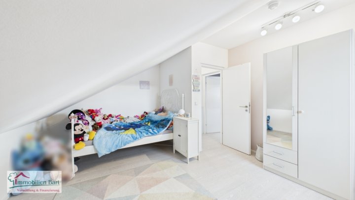 15 MINUTEN VON L-SCHENGEN: WOHNHAUS MIT 6 SCHLAFZIMMERN / EINLIEGERWOHNUNG / IN TOP-WOHNLAGE!