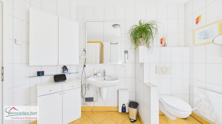 MERZIG-BALLERN: BUNGALOW MIT GARTEN UND GARAGE IN TOP WOHNLAGE!