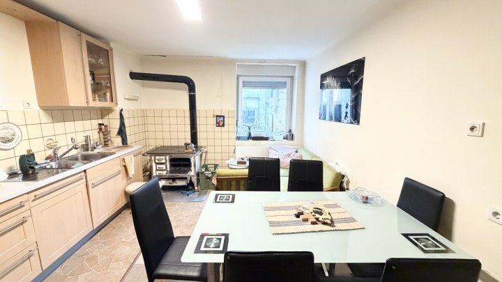 Mehrfamilienhaus mit zusätzlicher Nutzfläche in Merzig-Merchingen zu vermieten