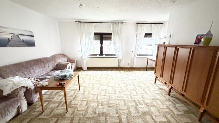 Mehrfamilienhaus mit zusätzlicher Nutzfläche in Merzig-Merchingen zu vermieten