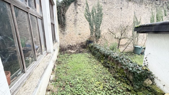 Mehrfamilienhaus mit zusätzlicher Nutzfläche in Merzig-Merchingen zu vermieten