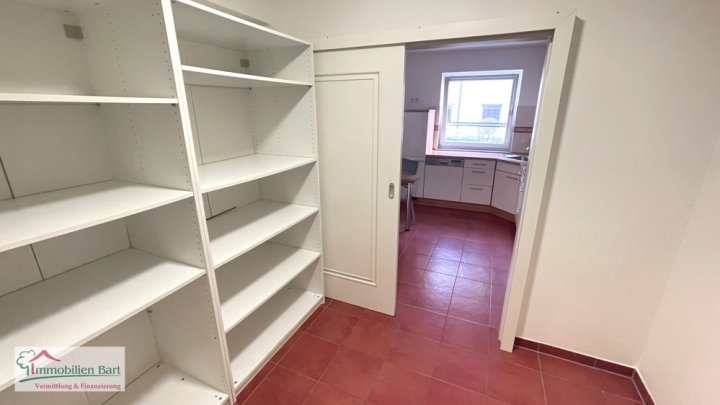 PERL: CHARMANTE ERDGESCHOSSWOHNUNG / 3 SCHLAFZIMMER / RUHIGE LAGE!