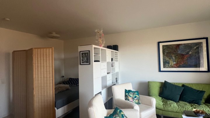 Neu renovierte möblierte 1,5 Zimmer Wohnung in Saarbrücker Innenstadt zu verkaufen