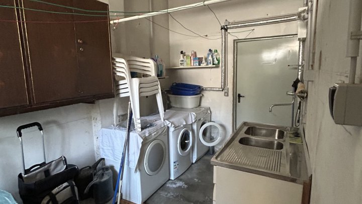 Familienidyll: großzügiges einseitig angebautes Einfamilienhaus in Ensheim zu verkaufen