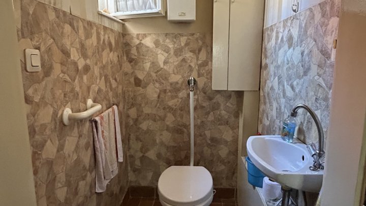 Familienidyll: großzügiges einseitig angebautes Einfamilienhaus in Ensheim zu verkaufen