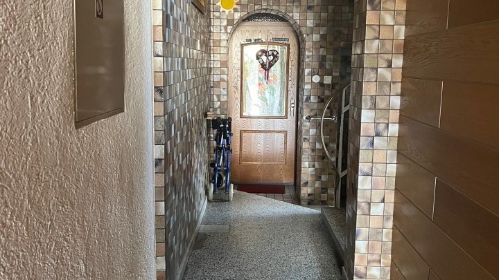 Kapitalanleger aufgepasst!!! 6-Familienhaus mit großem Garten in Wadgassen-Hostenbach zu verkaufen