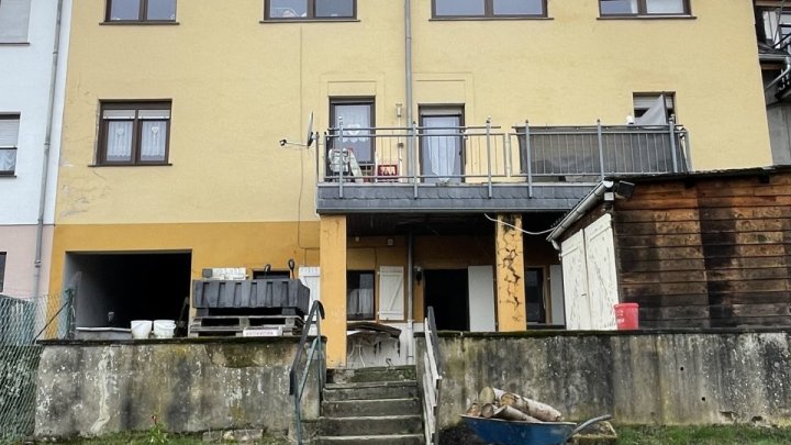 Großes Mehrfamilienhaus mit 4 Wohneinheiten in Großrosseln -Nähe Zentrum- zu verkaufen