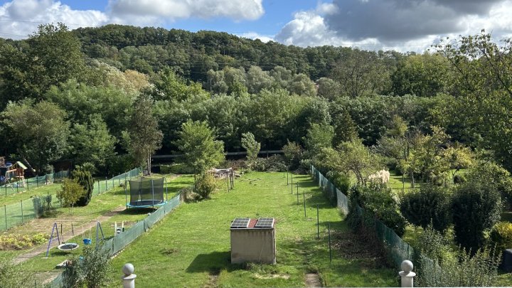 Großes Mehrfamilienhaus mit 4 Wohneinheiten in Großrosseln -Nähe Zentrum- zu verkaufen