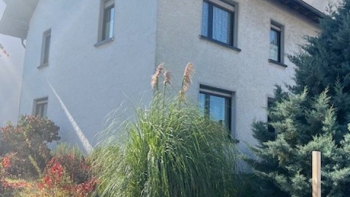 Großzügiges freistehendes 1-2 Familienhaus in Wallerfangen-Ittersdorf zu verkaufen