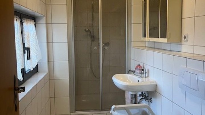 Großzügiges freistehendes 1-2 Familienhaus in Wallerfangen-Ittersdorf zu verkaufen