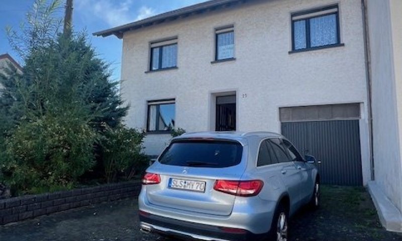 Großzügiges freistehendes 1-2 Familienhaus in Wallerfangen-Ittersdorf zu verkaufen