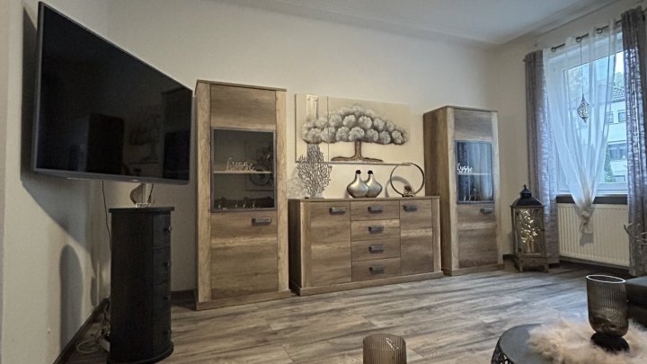 Freistehendes charmantes Einfamilienhaus - für die kleine Familie - in Großrosseln zu verkaufen