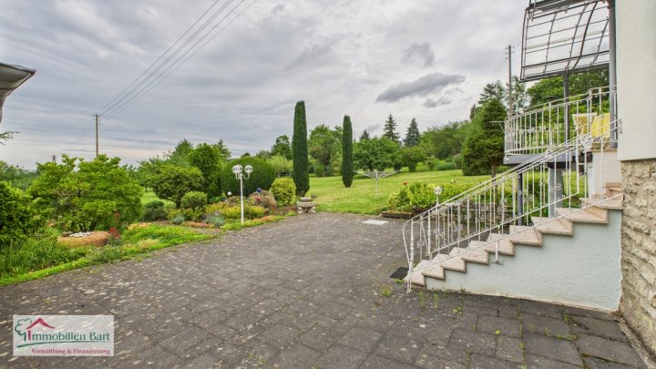 PERL: WOHNHAUS MIT CHARME IN TOP WOHNLAGE!