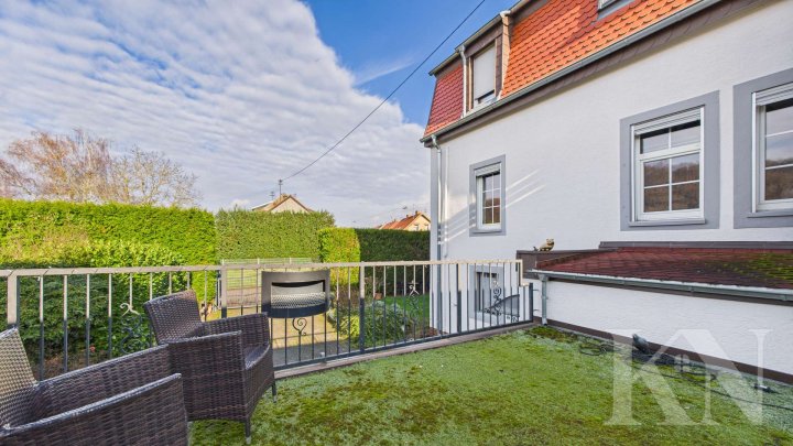 Vielseitiges Ein- bis Zweifamilienhaus in Saarbrücken-Güdingen!