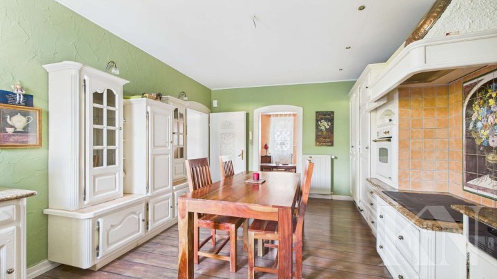 Vielseitiges Ein- bis Zweifamilienhaus in Saarbrücken-Güdingen!