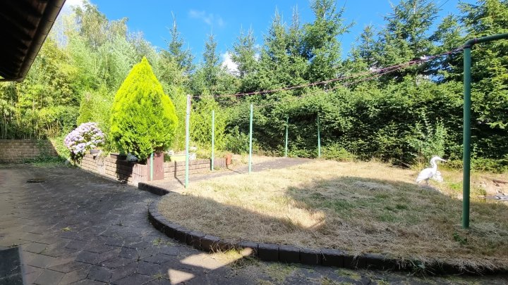 Ein - Zweifamilienhaus in hervorragender Lage von Diefflen