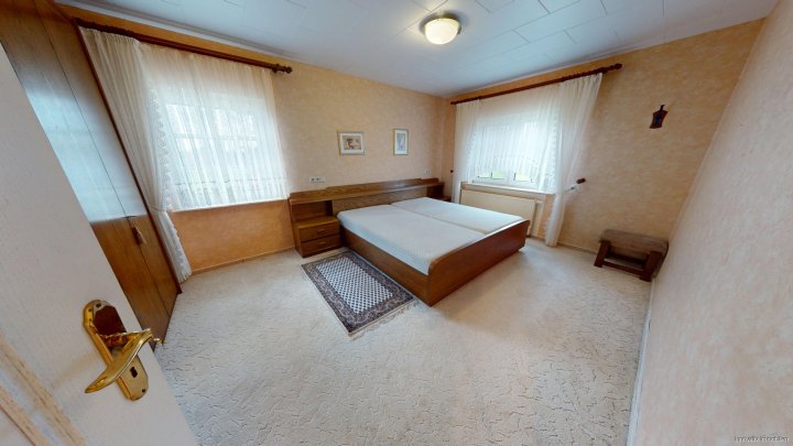 Außergewöhnliches Einfamilienhaus in traumhafter Lage für Grundstücksliebhaber zu vermieten