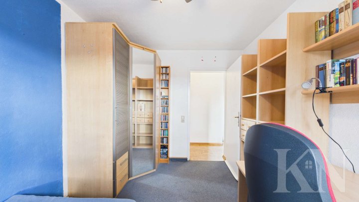 Gepflegte 3-Zimmer-Wohnung mit Balkon & Garage in zentraler Lage – Saarbrücken-Rodenhof