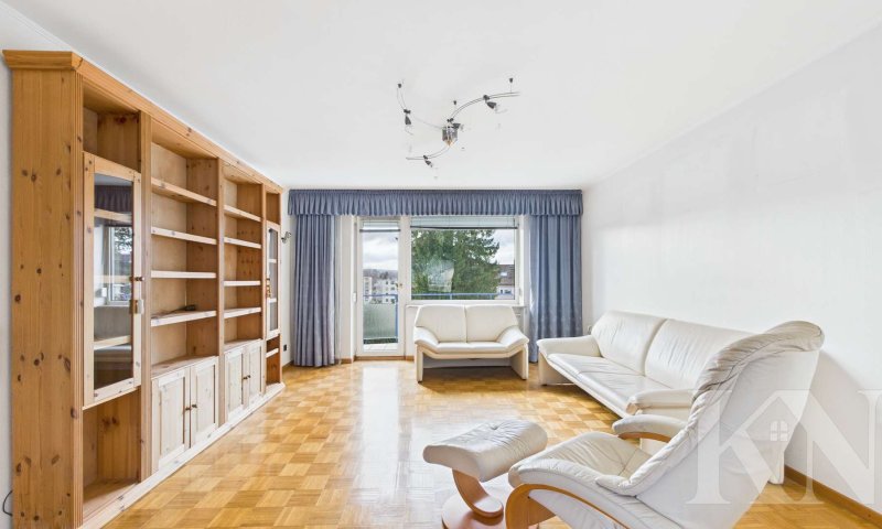 Gepflegte 3-Zimmer-Wohnung mit Balkon & Garage in zentraler Lage – Saarbrücken-Rodenhof