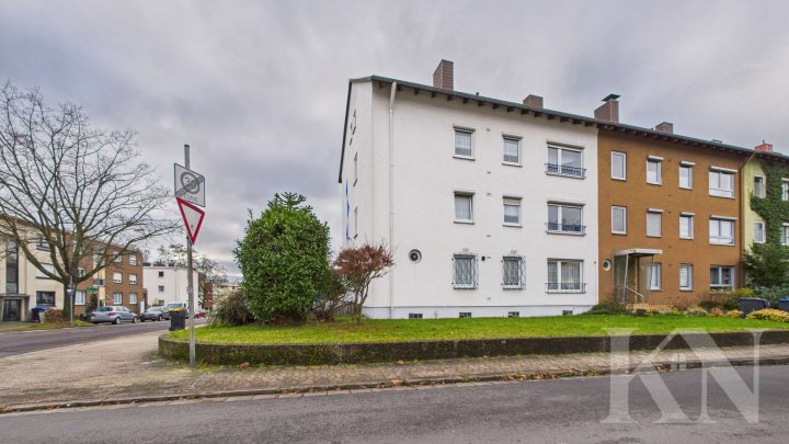 Gepflegte 3-Zimmer-Wohnung mit Balkon & Garage in zentraler Lage – Saarbrücken-Rodenhof