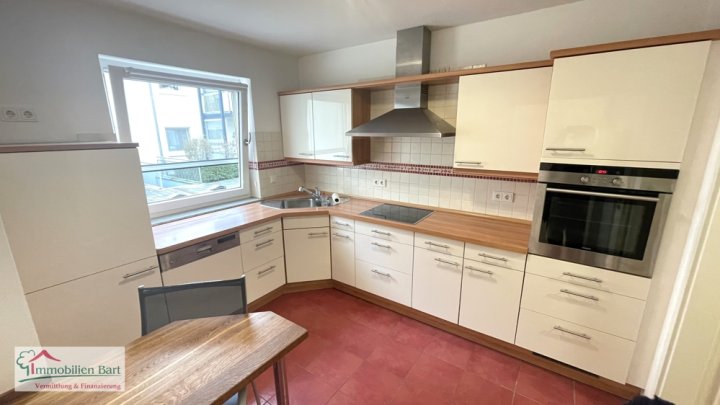 PERL: CHARMANTE ERDGESCHOSSWOHNUNG / 3 SCHLAFZIMMER / RUHIGE LAGE!