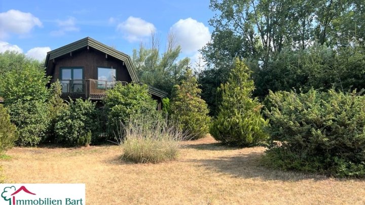 WOHNHAUS + BÜRO + 375 M² AUSSTELLUNG AUF 40 AR IN TOP LAGE!