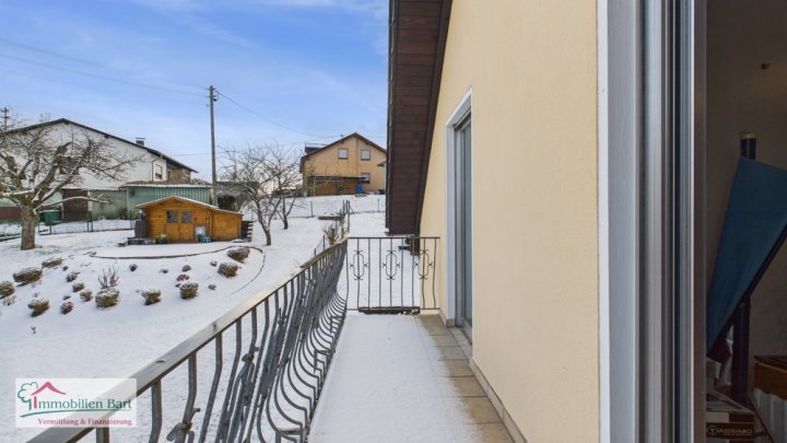 SCHWEMLINGEN: WOHNHAUS MIT GARTEN IN TOP-LAGE!