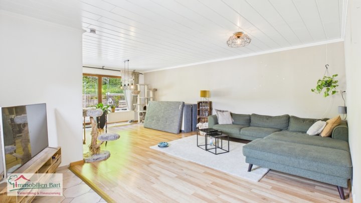 236 M² WOHNFLÄCHE / 2 WOHNUNGEN / NATUR PUR / TOP LAGE IN MERZIG