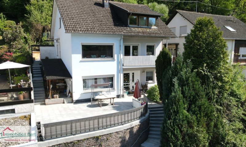 236 M² WOHNFLÄCHE / 2 WOHNUNGEN / NATUR PUR / TOP LAGE IN MERZIG