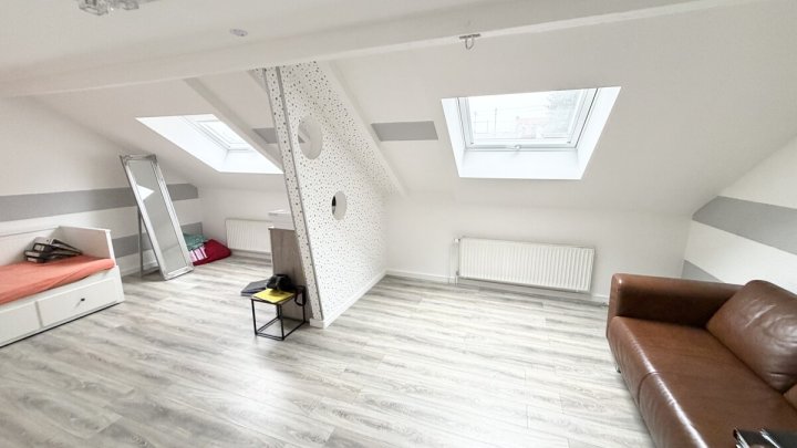 Modernisiertes Reihenhaus mit Garten in Wadgassen-Hostenbach