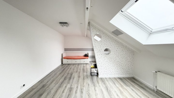 Modernisiertes Reihenhaus mit Garten in Wadgassen-Hostenbach