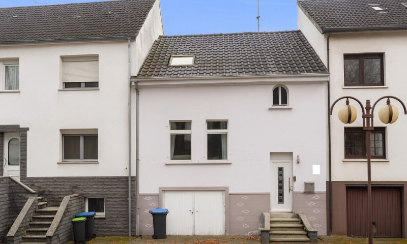 Modernisiertes Reihenhaus mit Garten in Wadgassen-Hostenbach