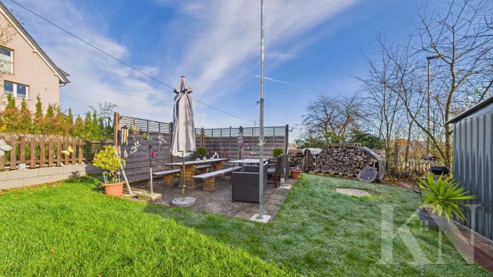 Gemütliches Einfamilienhaus mit Holzofen, Garage, Balkon & Garten – Ihr neues Zuhause in Nohfelden!