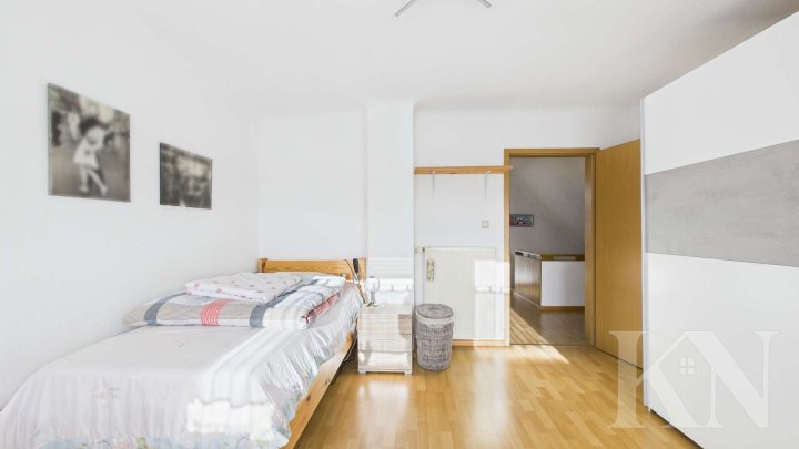 Gemütliches Einfamilienhaus mit Holzofen, Garage, Balkon & Garten – Ihr neues Zuhause in Nohfelden!