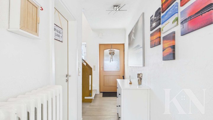 Gemütliches Einfamilienhaus mit Holzofen, Garage, Balkon & Garten – Ihr neues Zuhause in Nohfelden!