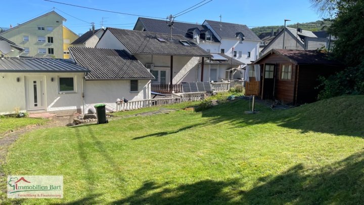 GRENZE L - SCHENGEN: RENOVIERTES WOHNHAUS /  197 M² WFL. / 5 SCHLAFZ. / GARTEN UND GARAGE